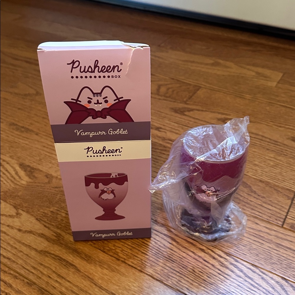 Pusheen Vampurr Goblet